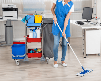 <p style="font-family: 'Poppins', sans-serif; font-weight: 700; font-size:24px;">OFFICE CLEANING
</p>